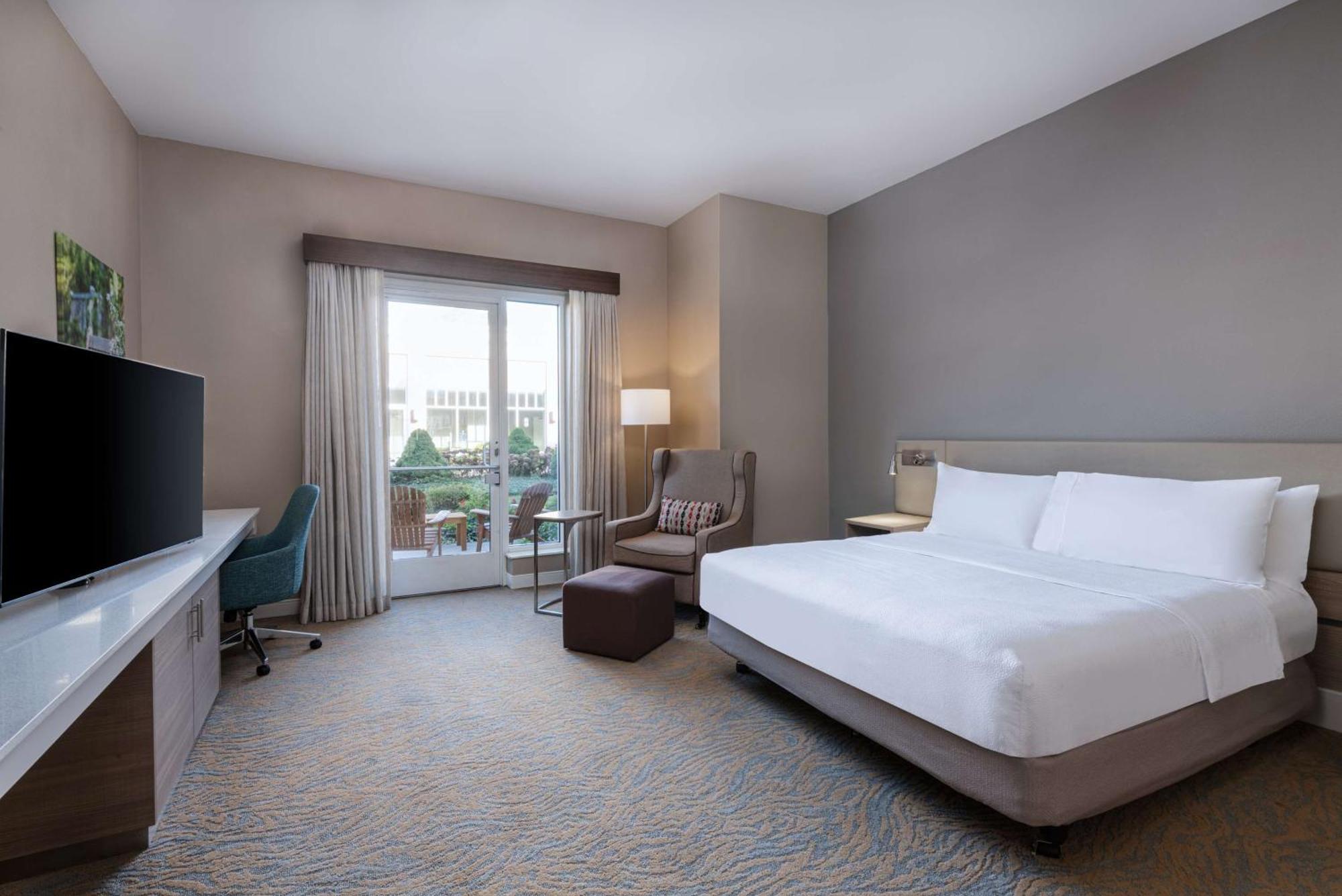 Hilton Garden Inn Saint Charles Exteriér fotografie